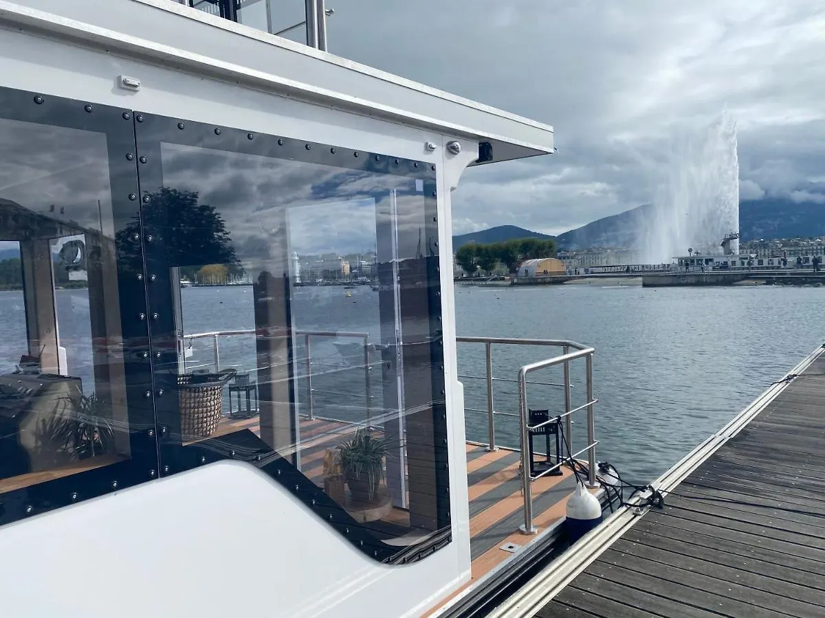 Houseboat - Dormez Sur Le Lac Hotel Geneva 0*,  Switzerland